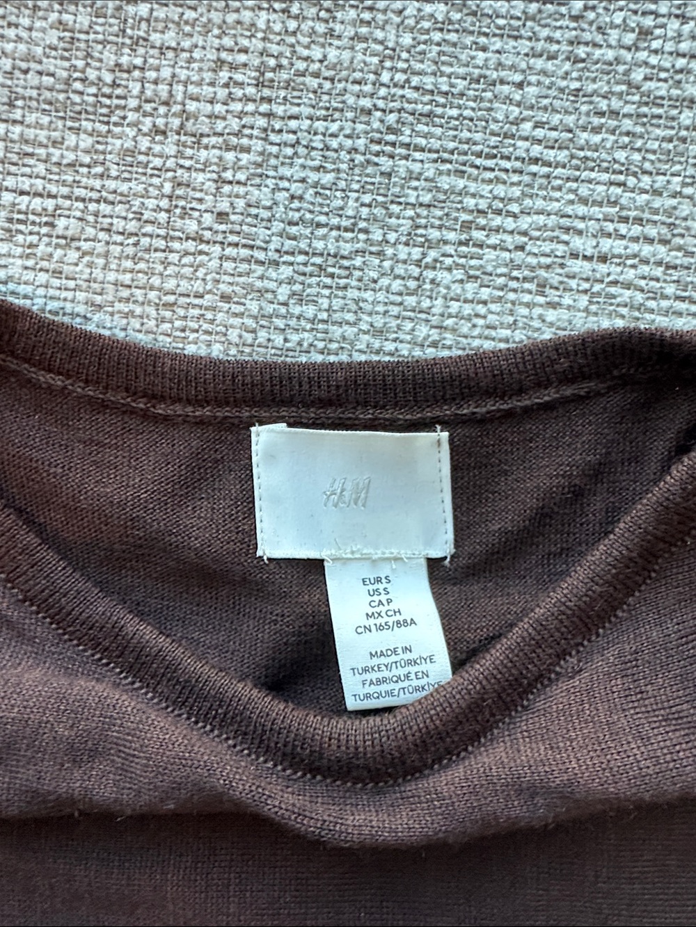 New without tags H&M brown fine knit cape top - Picture 5 of 6